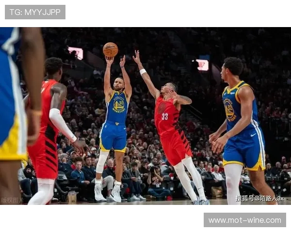 库里领衔勇士轻取开拓者 10月9日NBA季前赛精彩集锦回顾