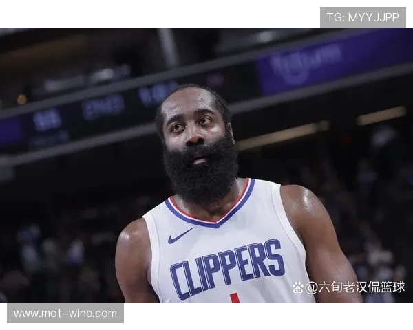 哈登季前赛表现平平场均仅得6分助攻77命中率波动大引发关注