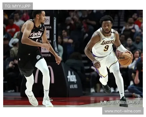 夸梅直言布朗尼在大学表现平平不及部分高中球员的潜力与实力